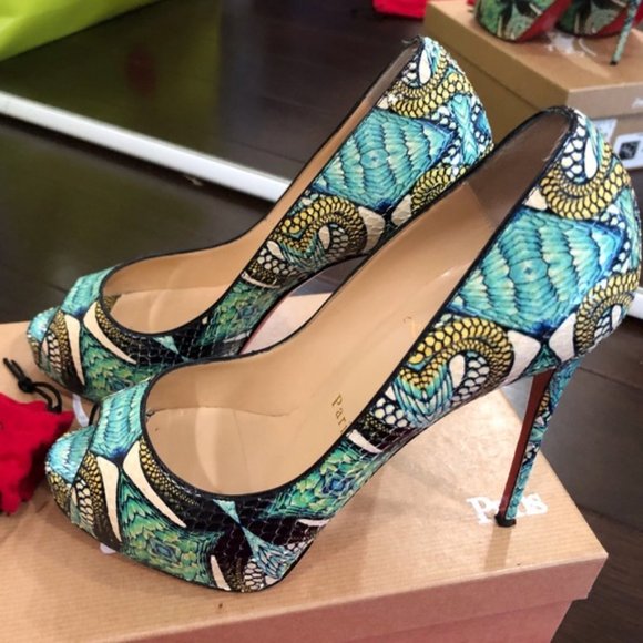 Louboutin Geniune Python Peep toe platform pumps - Picture 2 of 5